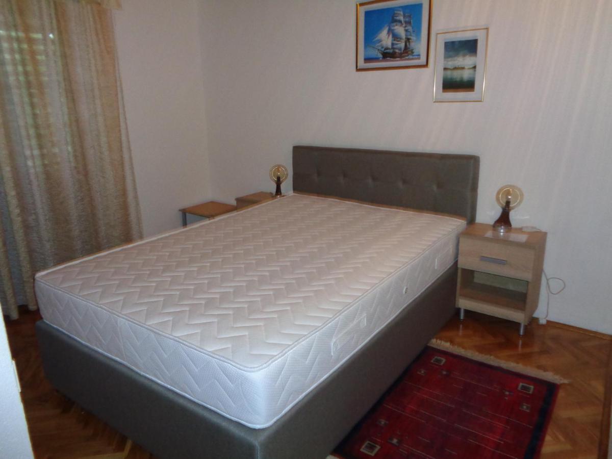 Hotel Pansion Danijela à Rogoznica  Extérieur photo