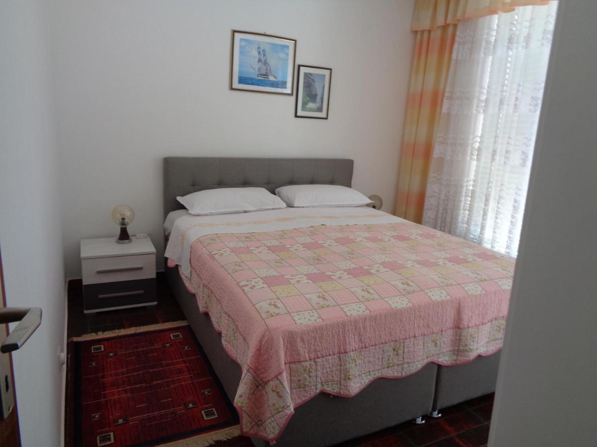 Hotel Pansion Danijela à Rogoznica  Extérieur photo