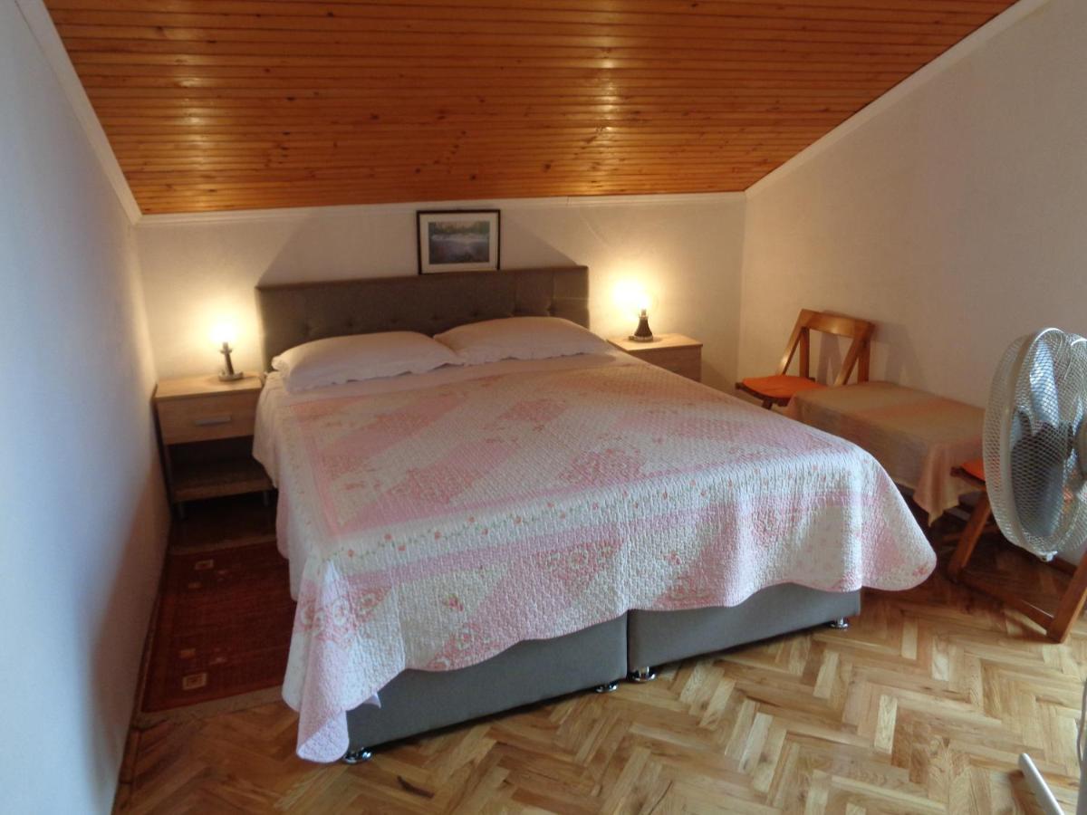 Hotel Pansion Danijela à Rogoznica  Extérieur photo