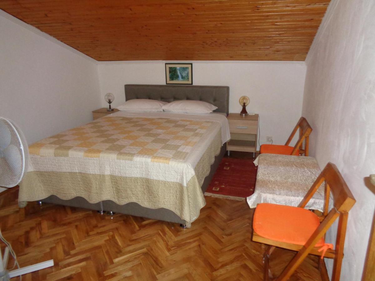 Hotel Pansion Danijela à Rogoznica  Extérieur photo